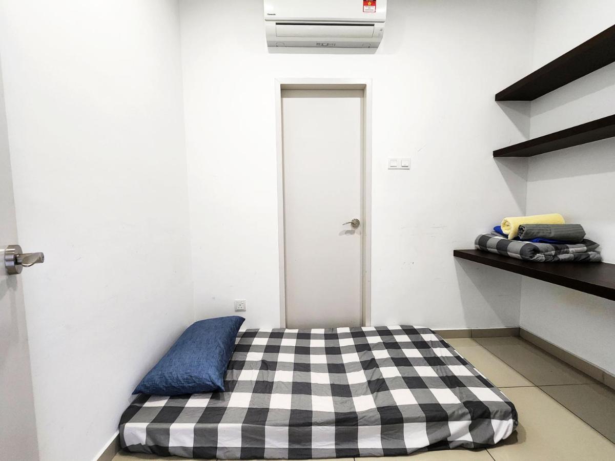 Lavender Suite # Shah Alam I-City Block B Homestay # 2R1B #Free Wifi & Parking Esterno foto